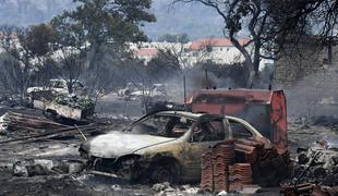 Grozljive posledice požara v Dalmaciji: evakuirali tudi družino iz Slovenije #video