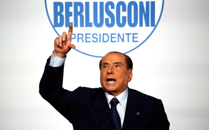Pri 81 letih je Berlusconi ena ključnih figur tokratnih volitev. Čeprav na njih zaradi prepovedi opravljanja političnih funkcij sploh ne kandidira. | Foto: Reuters