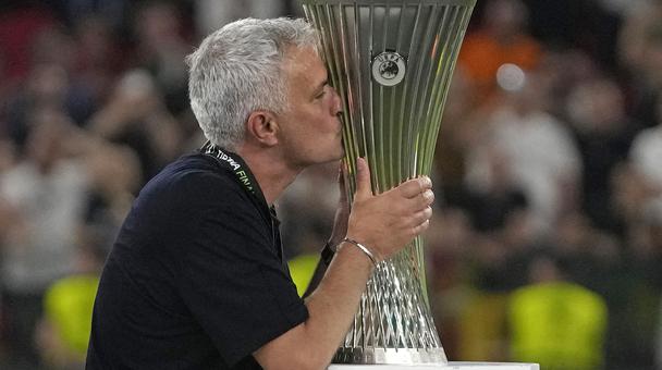 Jose Mourinho konferenčna liga 2022