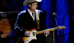 Bob Dylan obtožen spolne zlorabe dvanajstletnice