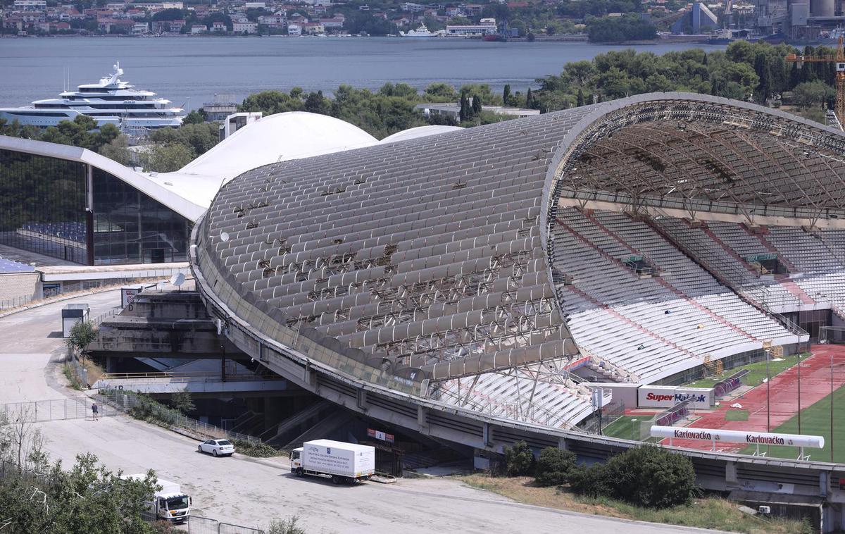 Poljud Hajduk poplave | Na stadionu Poljud, na katerem tekme igra Hajduk, je neurje povzročilo veliko škode. | Foto Ivo Cagalj/PIXSELL