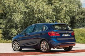 bmw 225xe active tourer luxury line