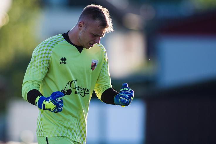 Slovenski vratar Arian Rener je osvojil pokalno lovoriko v Severni Makedoniji. | Foto: Grega Valančič/Sportida
