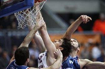 Olympiacos slavil v Vitorii