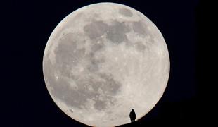Peking jezno nad Naso: Ne, ne bomo okupirali Lune