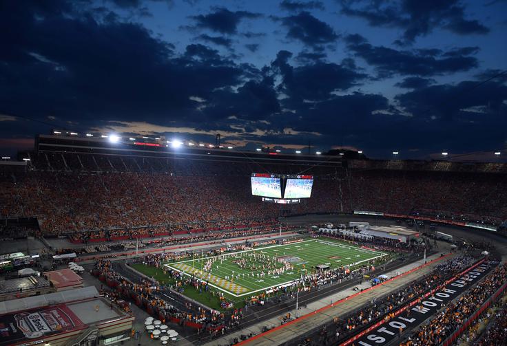 Bristol Motor Speedway | Foto: Reuters