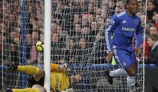 Chelsea dobil derbi in se vrnil na vrh