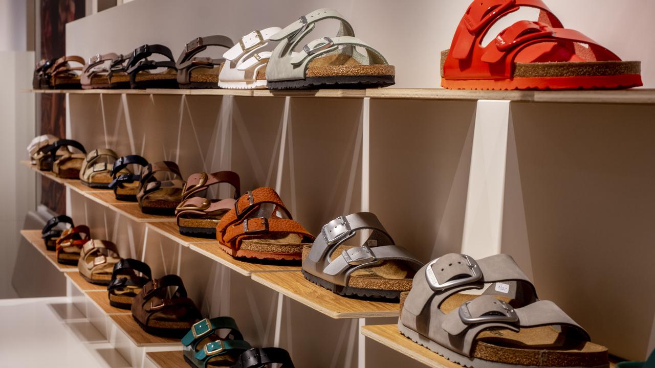 Lidl mora prenehati prodajati kopije sandalov Birkenstock, je odločilo sodišče