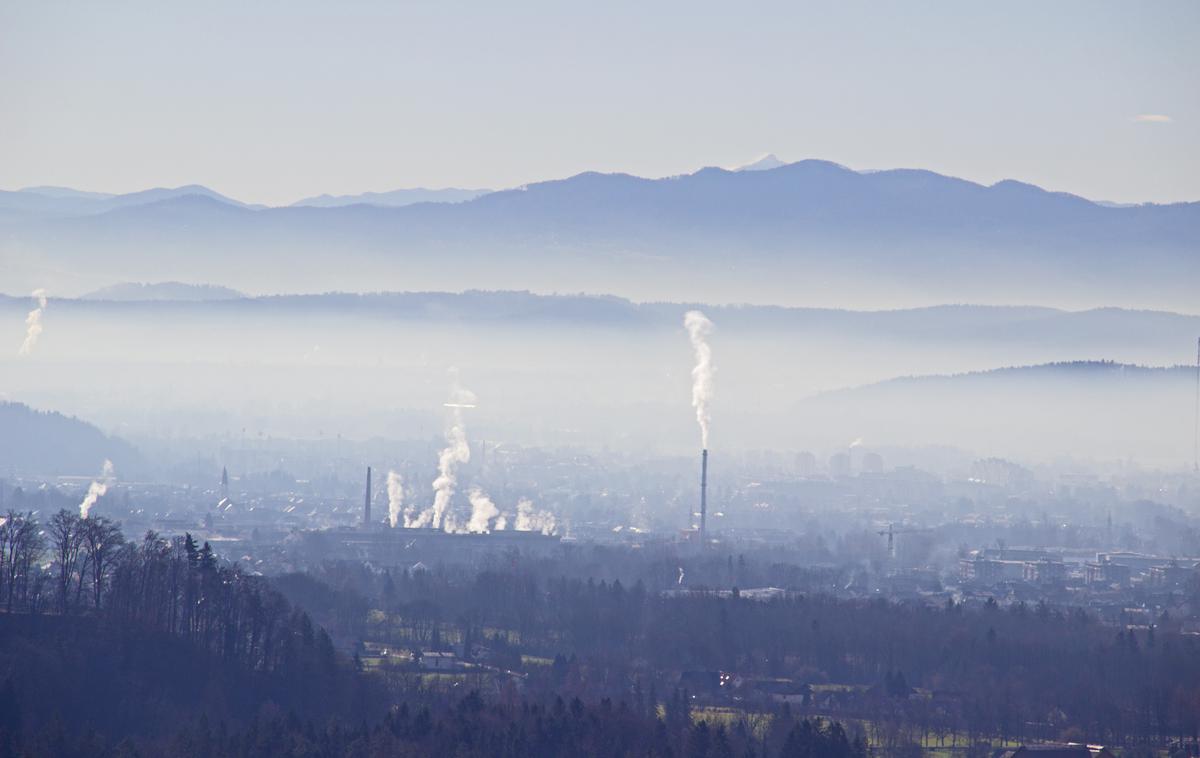 Ljubljana, Slovenija, onesnaženost zraka, kakovost | Glede na napovedi je slabo kakovost zraka pričakovati vsaj do torka. | Foto Shutterstock