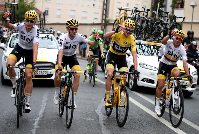 Če bi Froomu dokazali zlorabo prepovedanih sredstev, bi to pomenilo velik udarec za kolesarstvo. 32-letni Britanec je namreč štirikratni zmagovalec francoskega Toura, lani pa je zmagal na dveh tritedenskih etapnih dirkah, Touru in španski Vuelti.  | Foto: Reuters