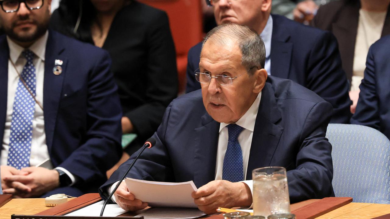 Rusija: Ne bomo ustavili napadov. Lavrov omenil tudi tri evropske države.
