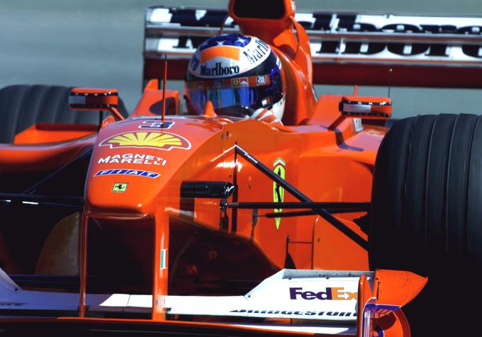 Bistvo Ferrarijeve zgodbe so bili tudi uspehi v formuli ena. Eno najslavnejših obdobij je za Italijane spisal Michael Schumacher. | Foto: Reuters