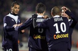 Auxerre brez Birse srečno do točke