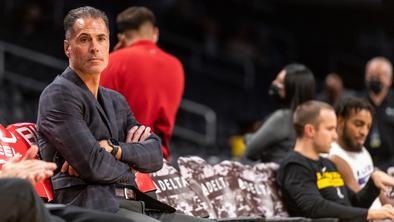 Rob Pelinka po hitrem izpadu iz končnice napoveduje okrepitev pod košem