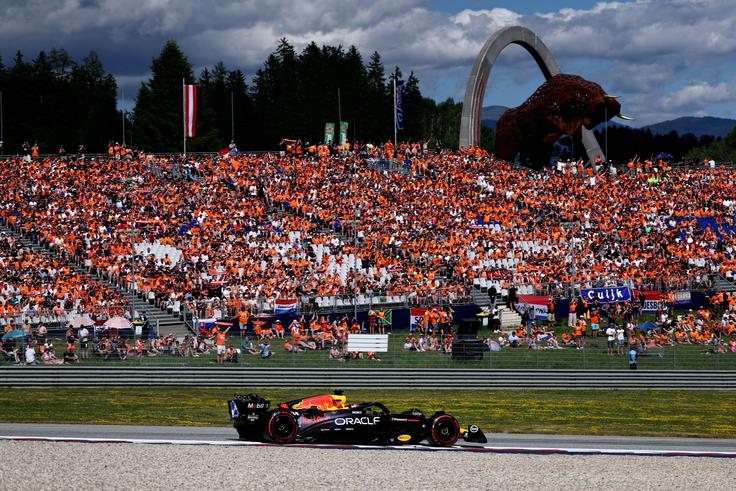 Max Verstappen je eden izmed štirih aktivnih voznikov, ki je že zmagal v Avstriji. | Foto: Reuters