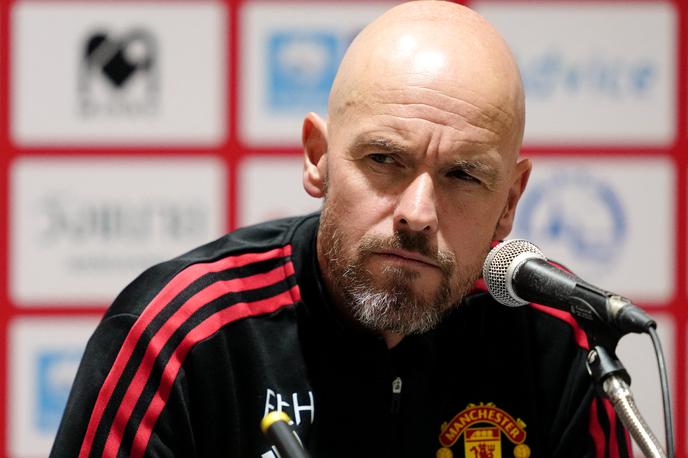 Erik Ten Hag | Erik ten Hag je prepovedal pitje alkohola v tednih, ko je predvidena tekma, mobitele med skupno večerjo, naklonjen ni tudi zasebnim kuharjem. | Foto Reuters