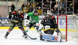 Oslabljena Olimpija izgubila pri vodilnem Pustertalu