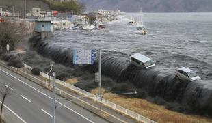 Deset let od katastrofalnega potresa in cunamija na Japonskem #video