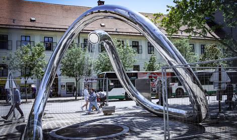 Poglejte, kaj so postavili sredi Ljubljane