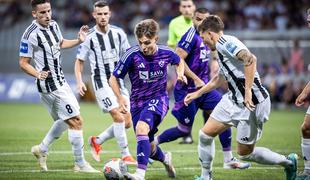 Karol Borys še eno sezono pri vijoličastih, Edin Džeko spet v Italiji