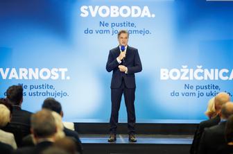 Golob se spet seli: glasove bo nabiral v tem volilnem okraju