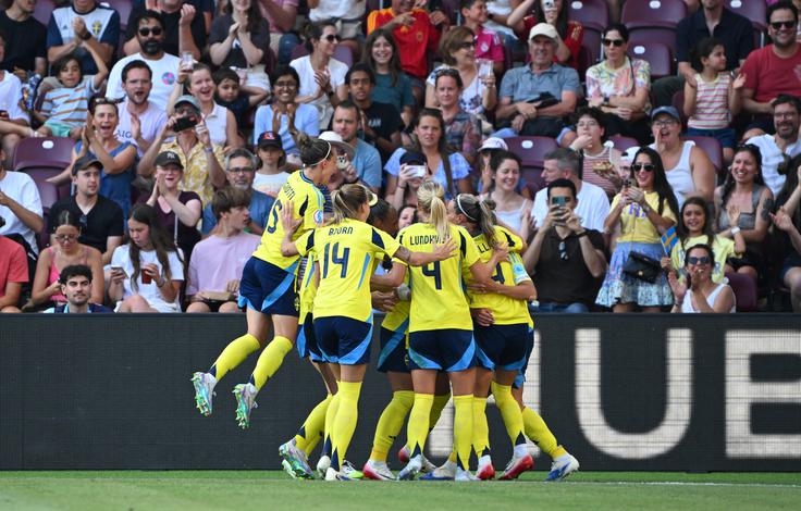Švedinje so z 1:0 premagale svoje sosede Danke. | Foto: Reuters