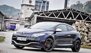 Renault megane RS red bull RB8