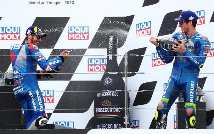 Na drugem in tretjem mestu sta preizkušnjo končala dirkača Suzukija Španca Alex Rins in vodilni v SP Joan Mir. | Foto: Reuters