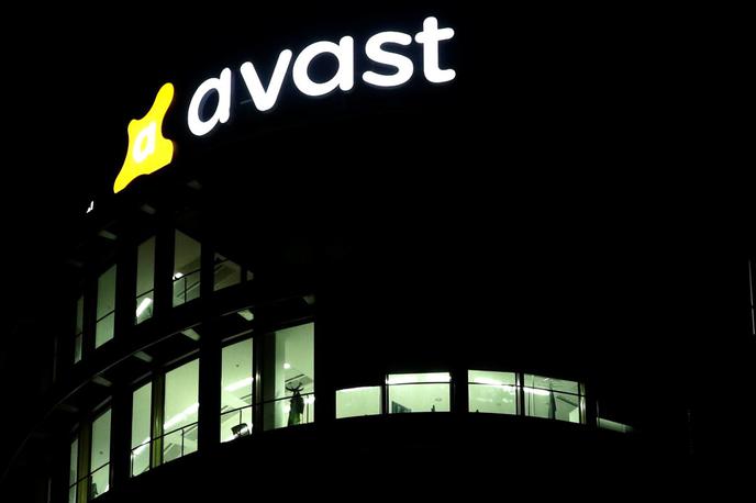 Avast | Češka družba Avast je bila ustanovljena leta 1988 in je ena od petih velikih svetovnih ponudnikov protivirusne programske opreme. Avast je med drugim lastnik še ene zelo prepoznavne znamke protivirusnih programov, in sicer AVG. | Foto Reuters