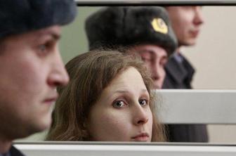 Sodišče zavrnilo prošnjo članice Pussy Riot za izpustitev iz zapora