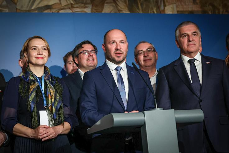 Kovačič izpostavlja uspešen recept NSi in SLS, ki sta sestavili skupno listo. Tako desna sredina na volitvah ni izgubila veliko glasov. | Foto: Ana Kovač