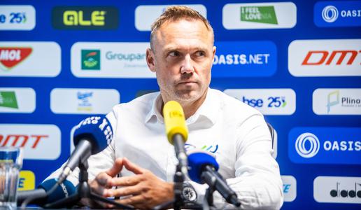 "Postavili so nas na stranski tir, kar je voda na naš mlin"