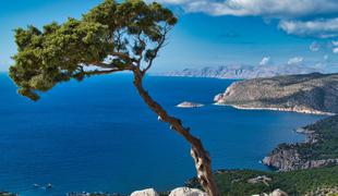 Eksperiment: država bo izbrancem plačala počitnice v Grčiji