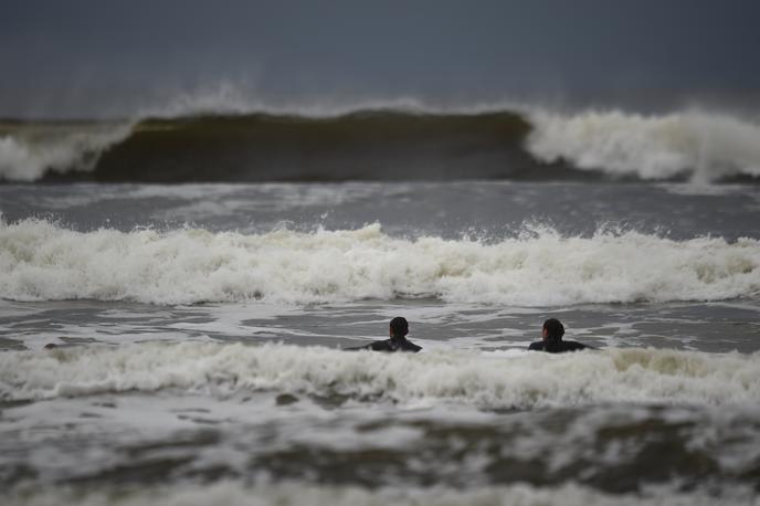 ophelia, orkan, irska, valovi, morje | Fotografija je simbolična. | Foto Reuters