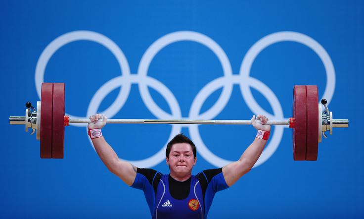 Brez olimpijske medalje bosta ostala tudi ruska dvigovalka uteži Natalija Zabolotnaja, ki je v Londonu osvojila 2. mesto … | Foto: Getty Images