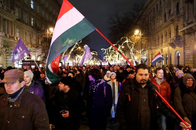 Protestniki v Budimpešti | Foto Reuters