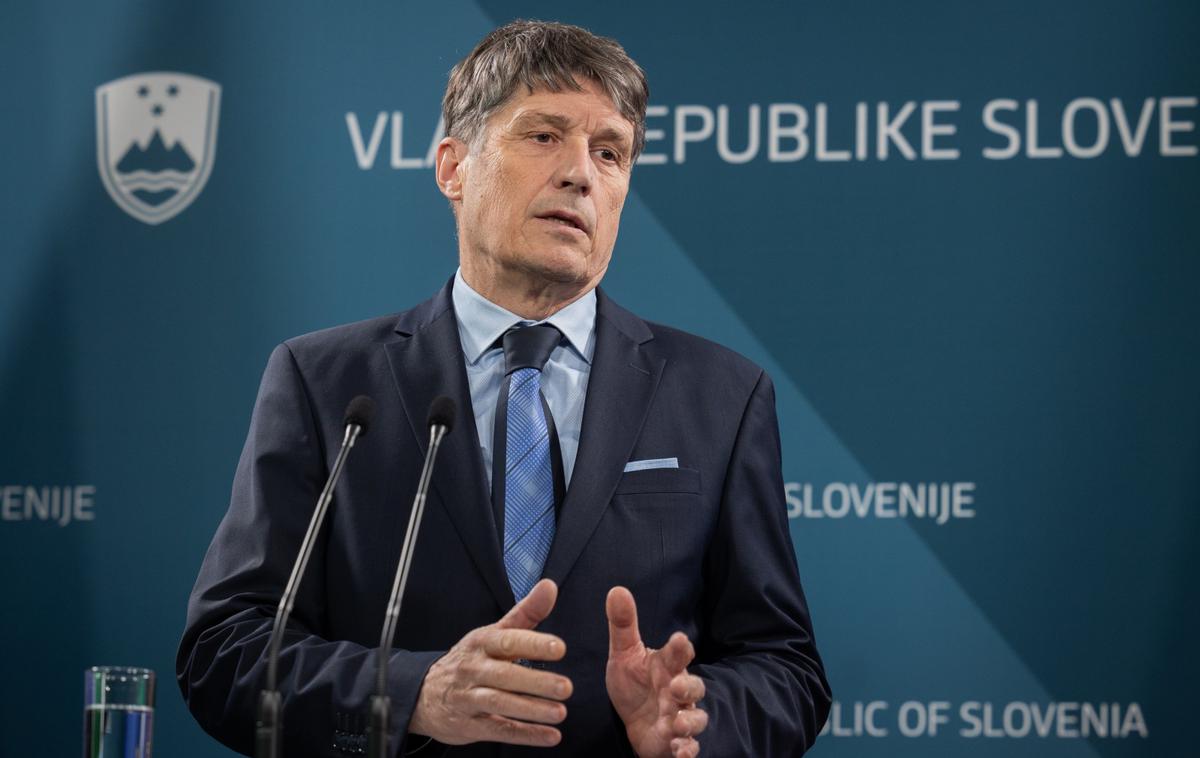 Borut Sajovic | Razprava o resoluciji SV 2040 je poudarila pomen krepitve nacionalne odpornosti na področju varnosti, infrastrukture in zdravstva. | Foto STA
