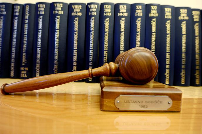 Ustavno sodišče | Ustavno sodišče je zavrnilo zahtevo Društva državnih tožilcev Slovenije z navedbo, da društvo ni upravičeni predlagatelj za vložitev zahteve. | Foto STA