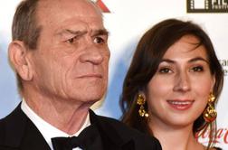 Tragično na novoletni dan: igralčevo hčer našli mrtvo