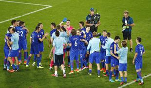 Vsi so pričakovali navijaške izgrede, a za bombo so poskrbeli hrvaški nogometaši!