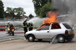 Gasilci na motorjih