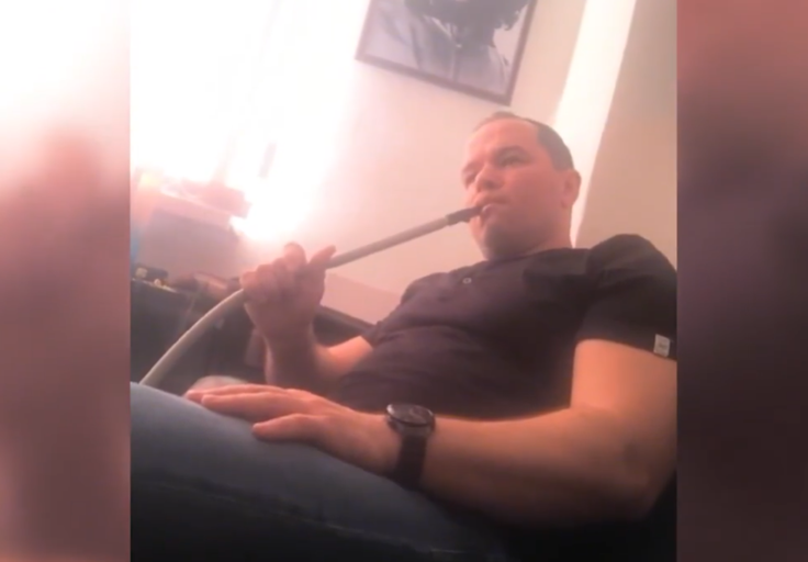 Roman Alehin je v posnetku skrite kamere namignil tudi, da z njim sodelujejo "zaupanja vredni vojaški poveljniki" – omenjal je 810. enoto mornariške pehotne brigade –, in se hvalil, da bo sčasoma postal najvplivnejši "socialni tehnolog" v Rusiji.  | Foto: X / Posnetek zaslona