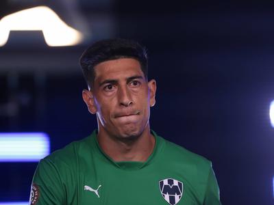 Zaradi udarca s pestjo nogometnemu vratarju 13 tekem suspenza