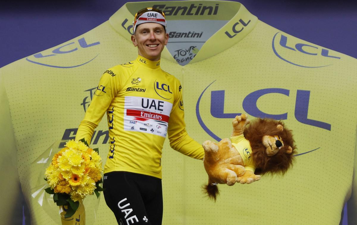 Tadej Pogačar, TDf22 | Tadej Pogačar je že po šesti etapi Toura oblekel rumeno majico vodilnega. | Foto Reuters