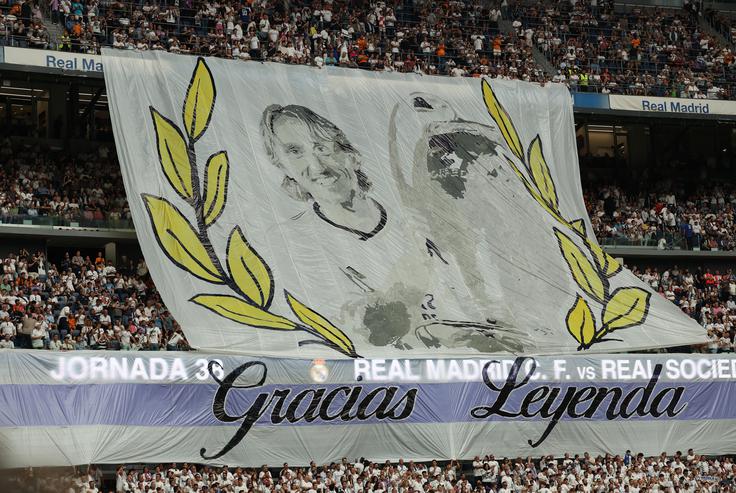 Luko Modrića po poročanju španskega športnega dnevnika Marca vabi v svoje vrste španski prvoligaš Getafe, ki prihaja prav tako iz Madrida. | Foto: Reuters