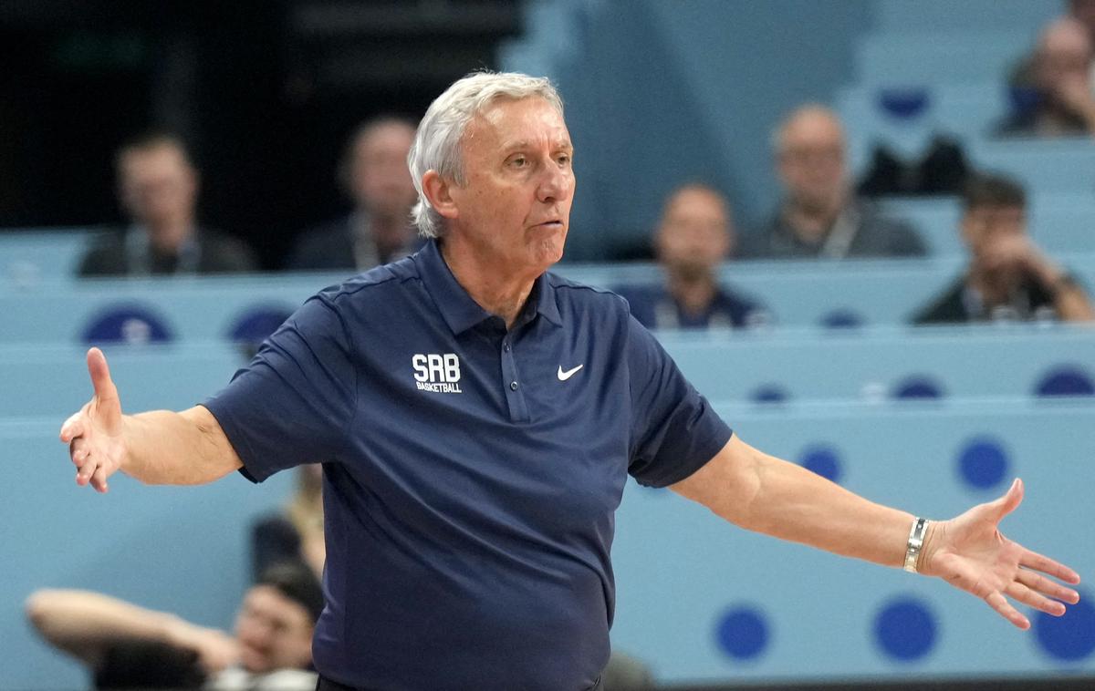 Svetislav Pešić | Srbski selektor Svetislav Pešić ni bil navdušen nad poznim terminom novinarske konference.  | Foto Reuters