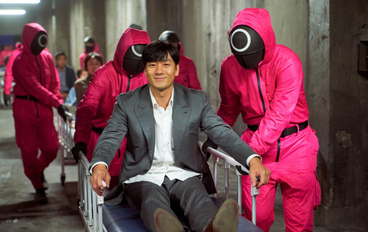 Squid game | Južnokorejski režiser Hwang Dong-hyuk je z zamislijo o seriji Igra lignja čakal kar 10 let, preden mu je uspelo prepričati Netflix, da je financiral snemanje.   | Foto Netflix