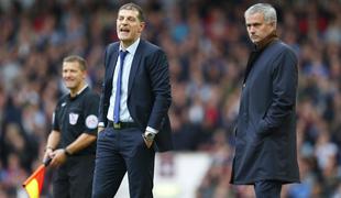 Jose Mourinho spet na kolenih, nova nora tekma Kevina Kampla
