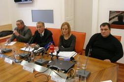 Spori zaradi rotacij tajnikov mariborskih mestnih četrti