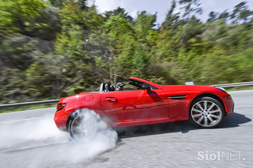 Mercedes SLC - prva vožnja prenovljenega roadsterja